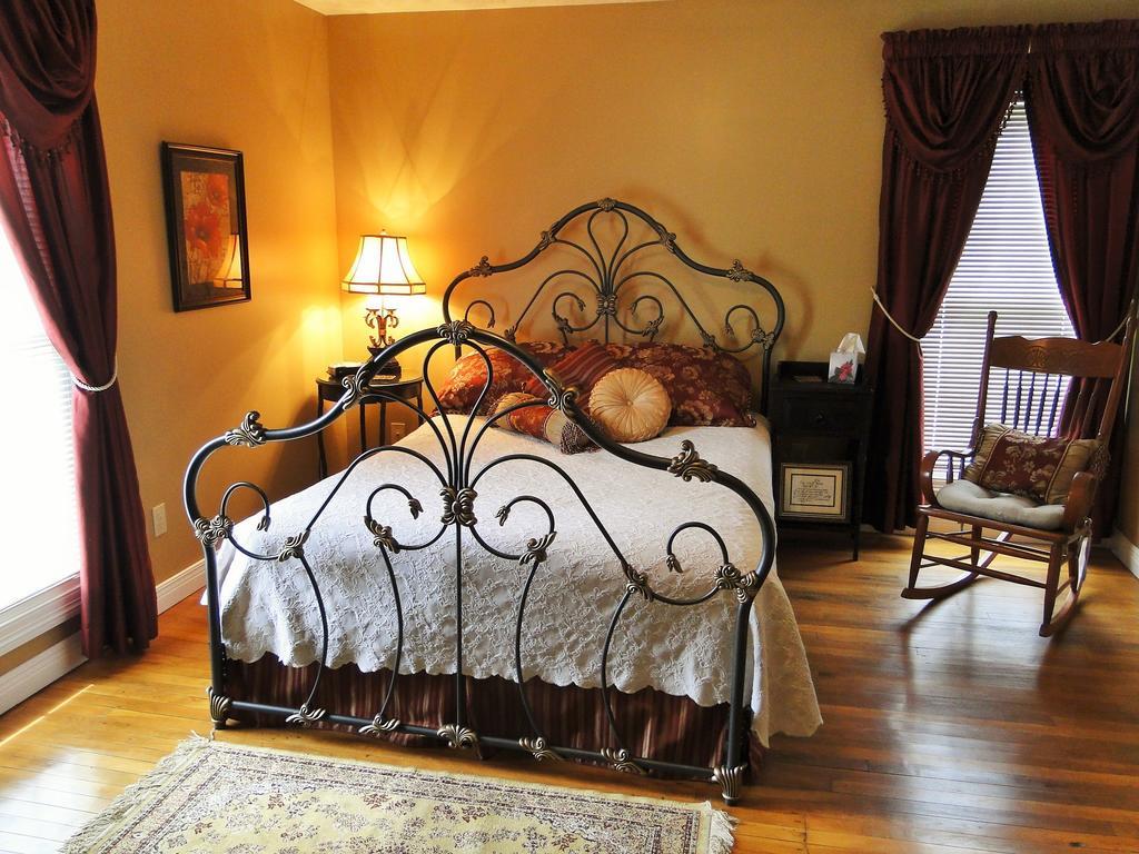 Hill House Bed And Breakfast Loretto Buitenkant foto